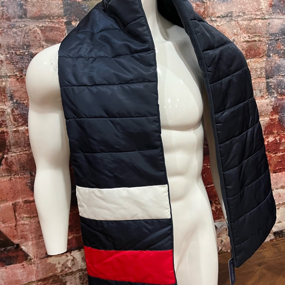 NEW TOMMY HILFIGER MENS QUILTED PUFFER SCARF ( a unique scarf ) - Picture 1 of 5